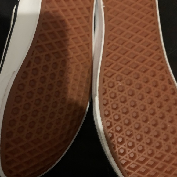 Olive green vans - Picture 2 of 2